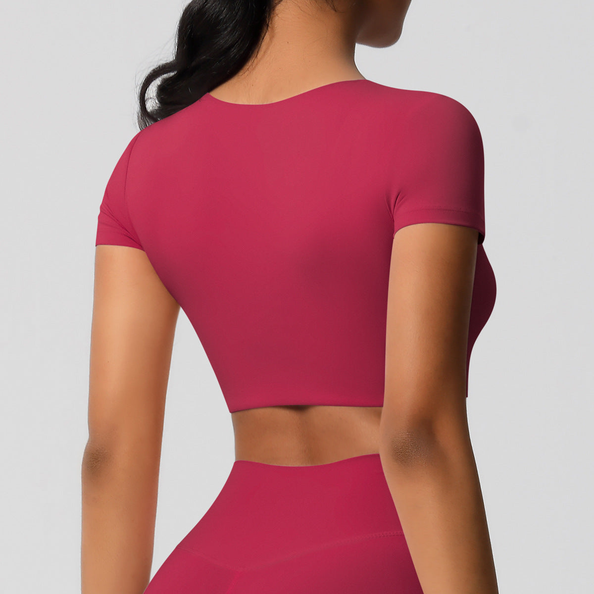 The Core Edit – Form Crop Tee