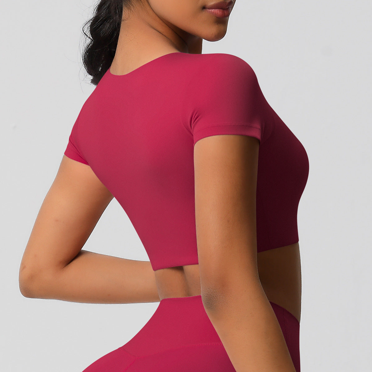 The Core Edit – Form Crop Tee