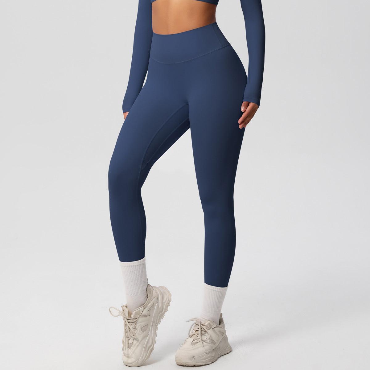 The Core Edit – Motion Leggings