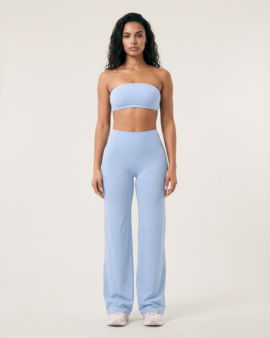 The Core Edit – Motion Flare Leggings