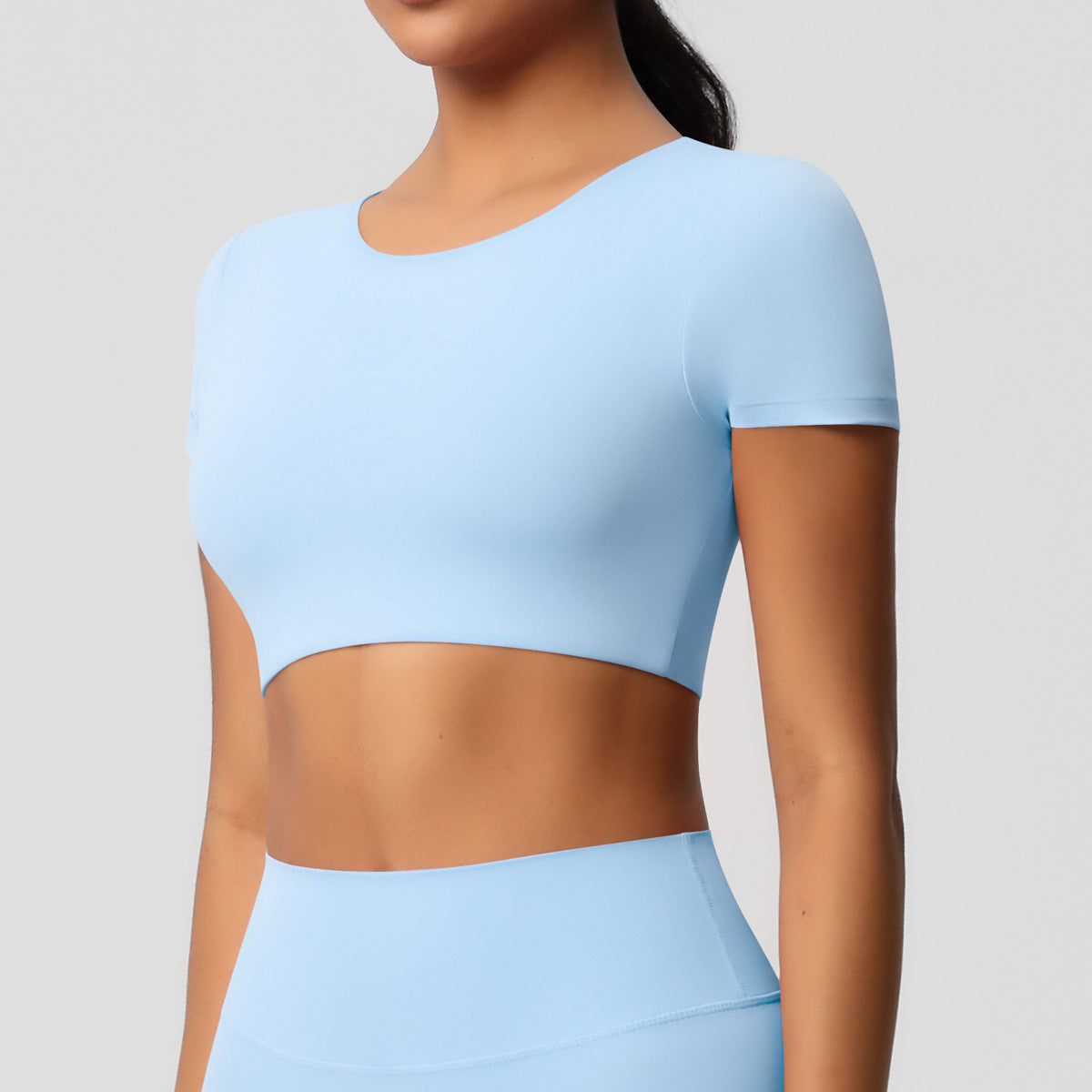 The Core Edit – Form Crop Tee