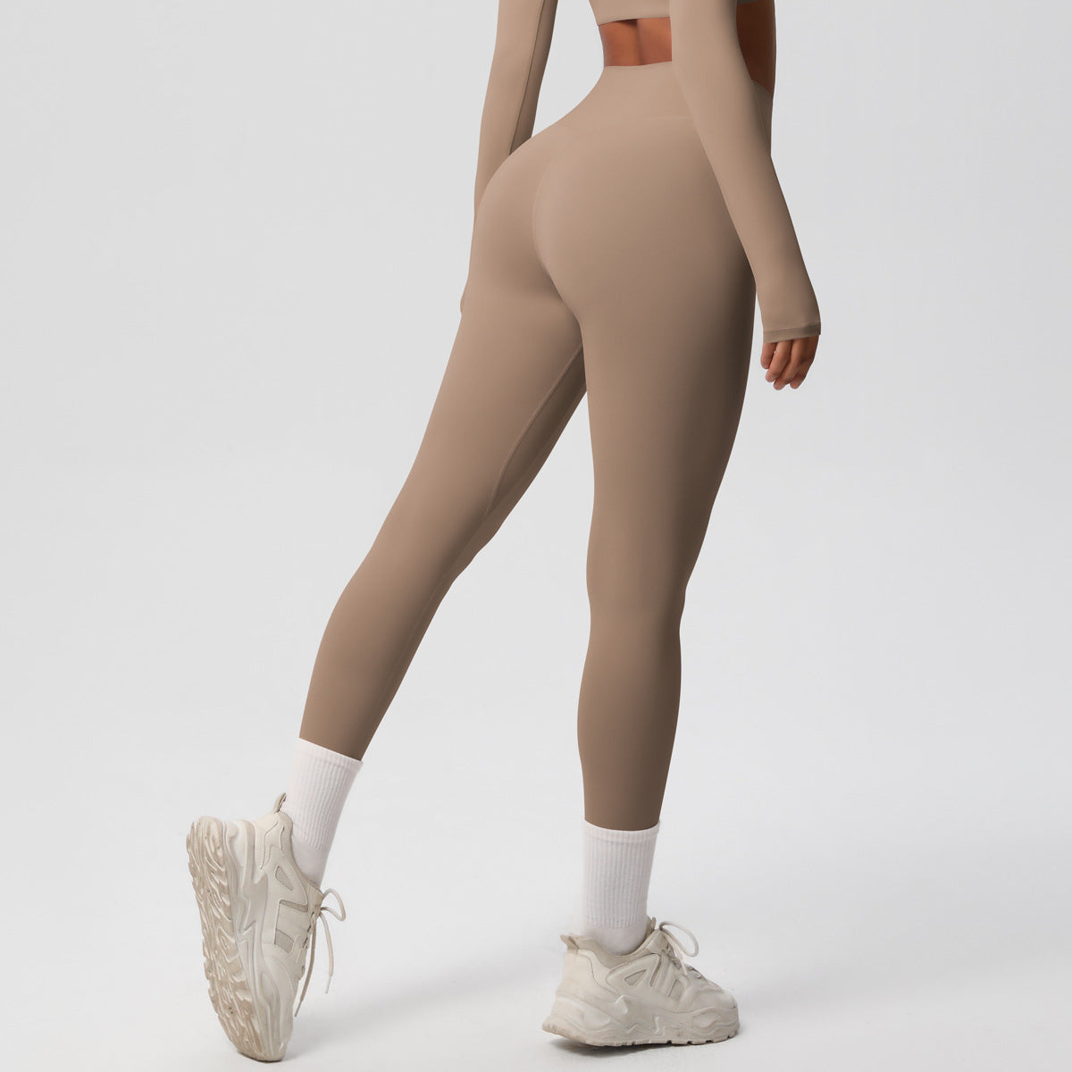 The Core Edit – Motion Leggings