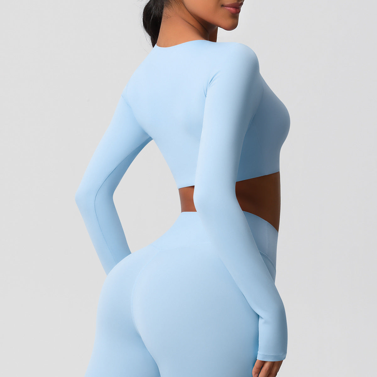 The Core Edit – Form Crop Longsleeve