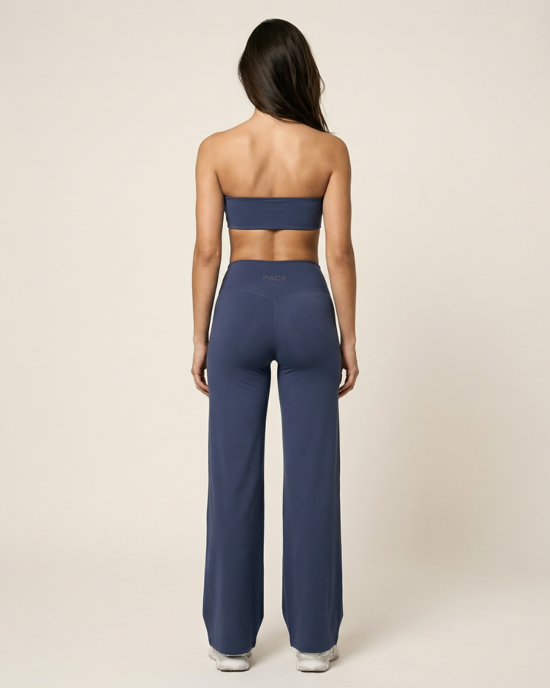 The Core Edit – Motion Flare Leggings