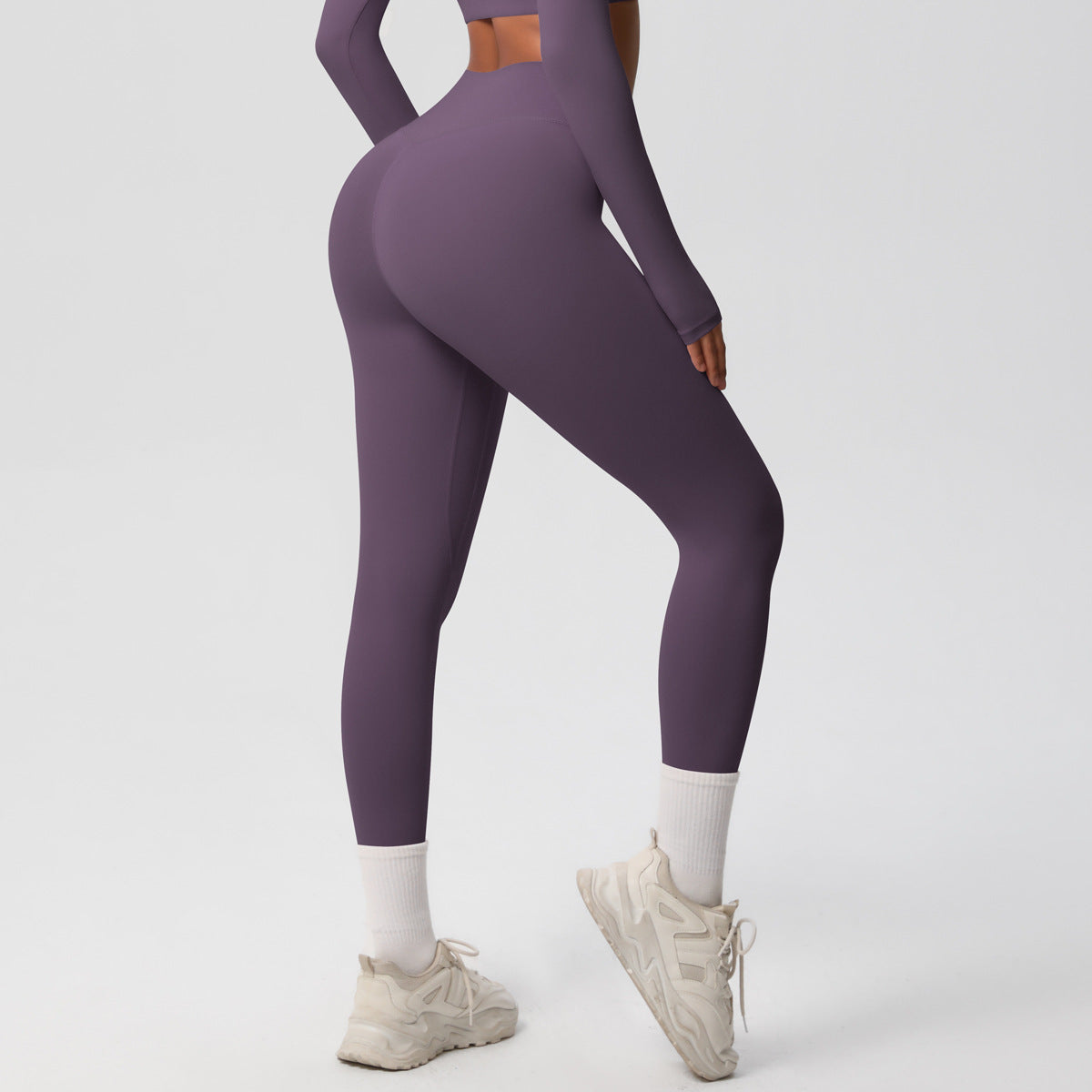 The Core Edit – Motion Leggings