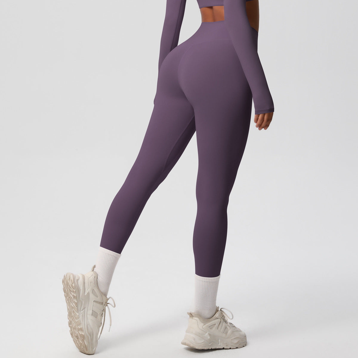 The Core Edit – Motion Leggings