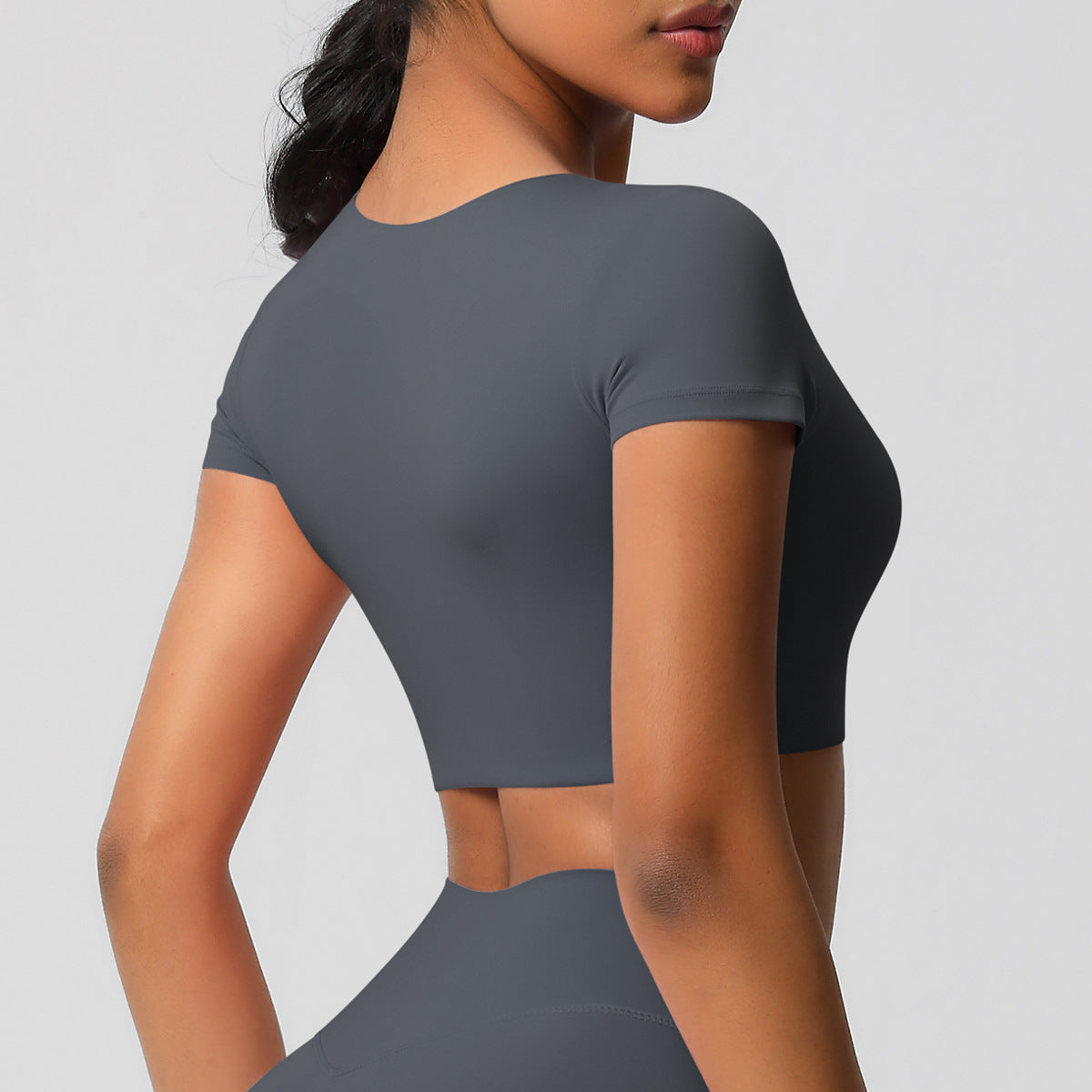 The Core Edit – Form Crop Tee