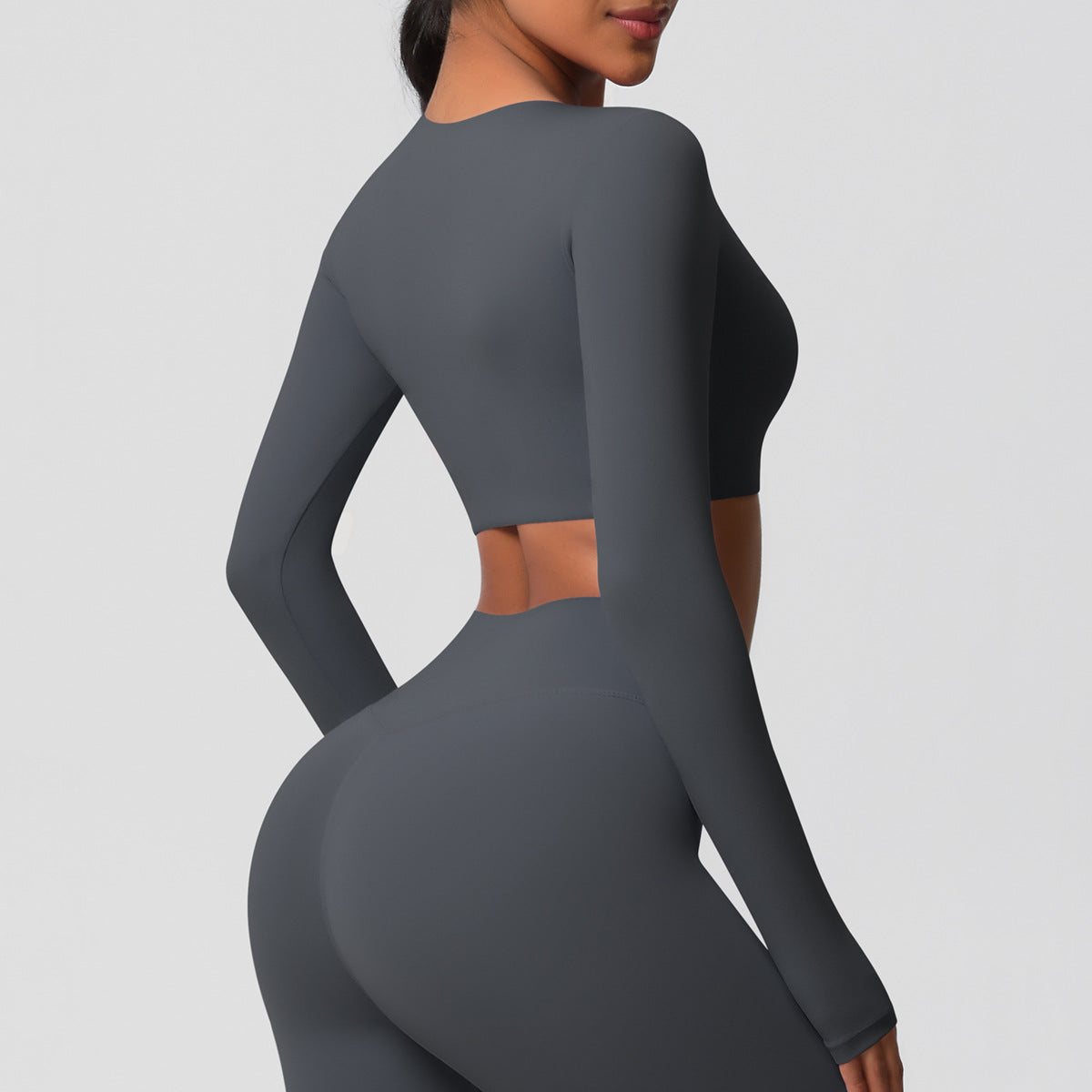 The Core Edit – Form Crop Longsleeve