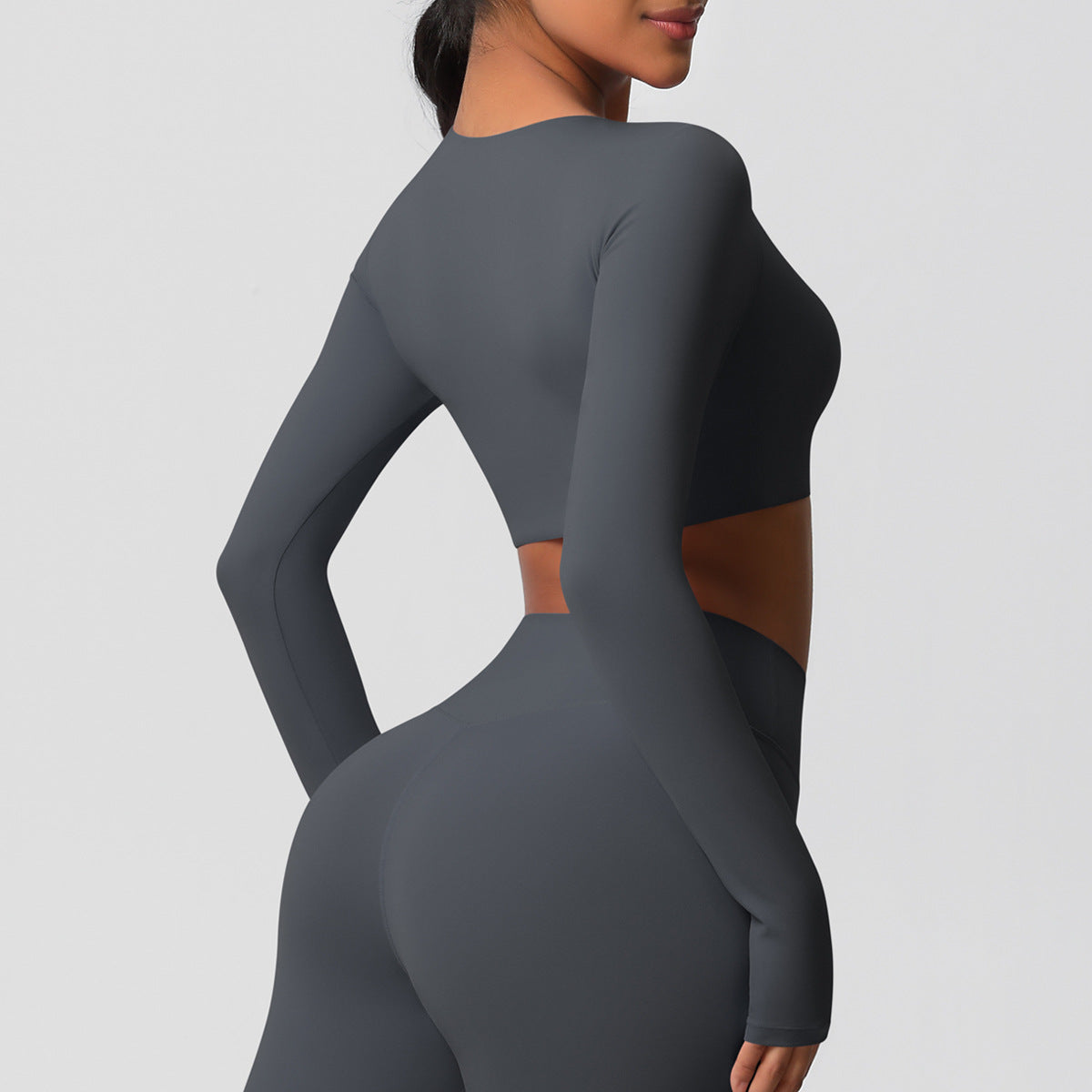 The Core Edit – Form Crop Longsleeve