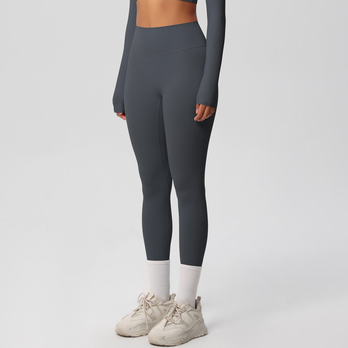 The Core Edit – Motion Leggings