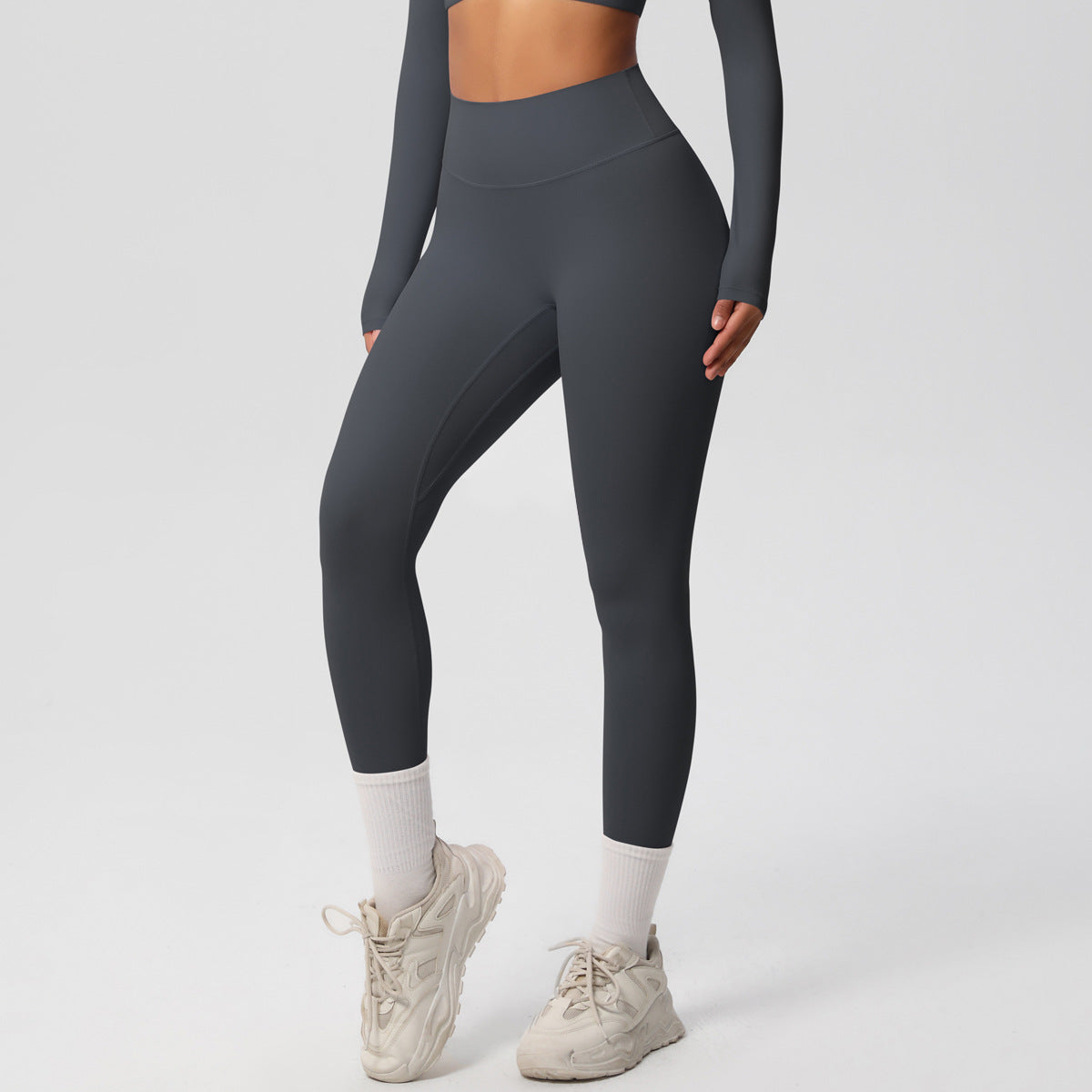 The Core Edit – Motion Leggings