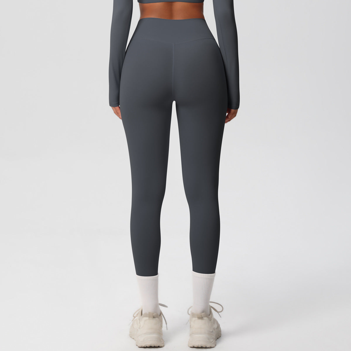 The Core Edit – Motion Leggings