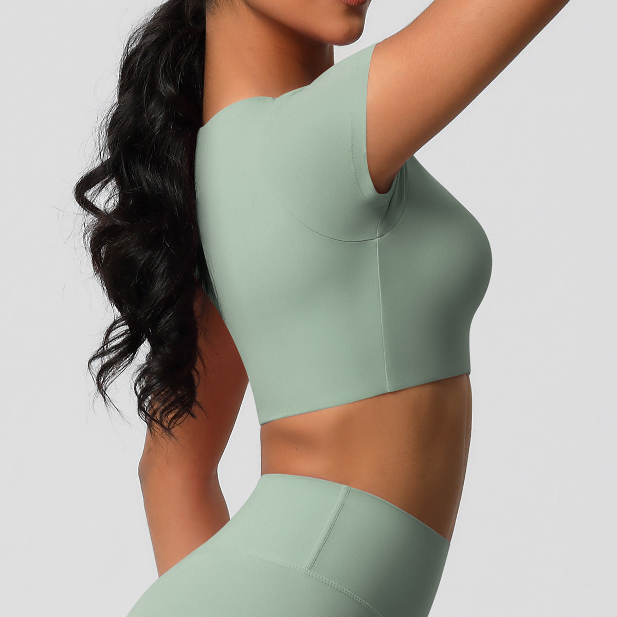 The Core Edit – Form Crop Tee