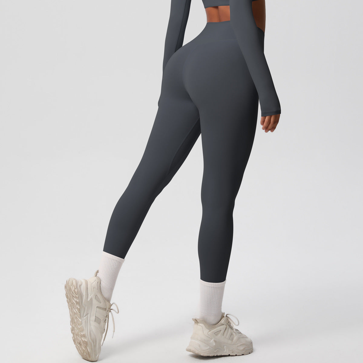 The Core Edit – Motion Leggings
