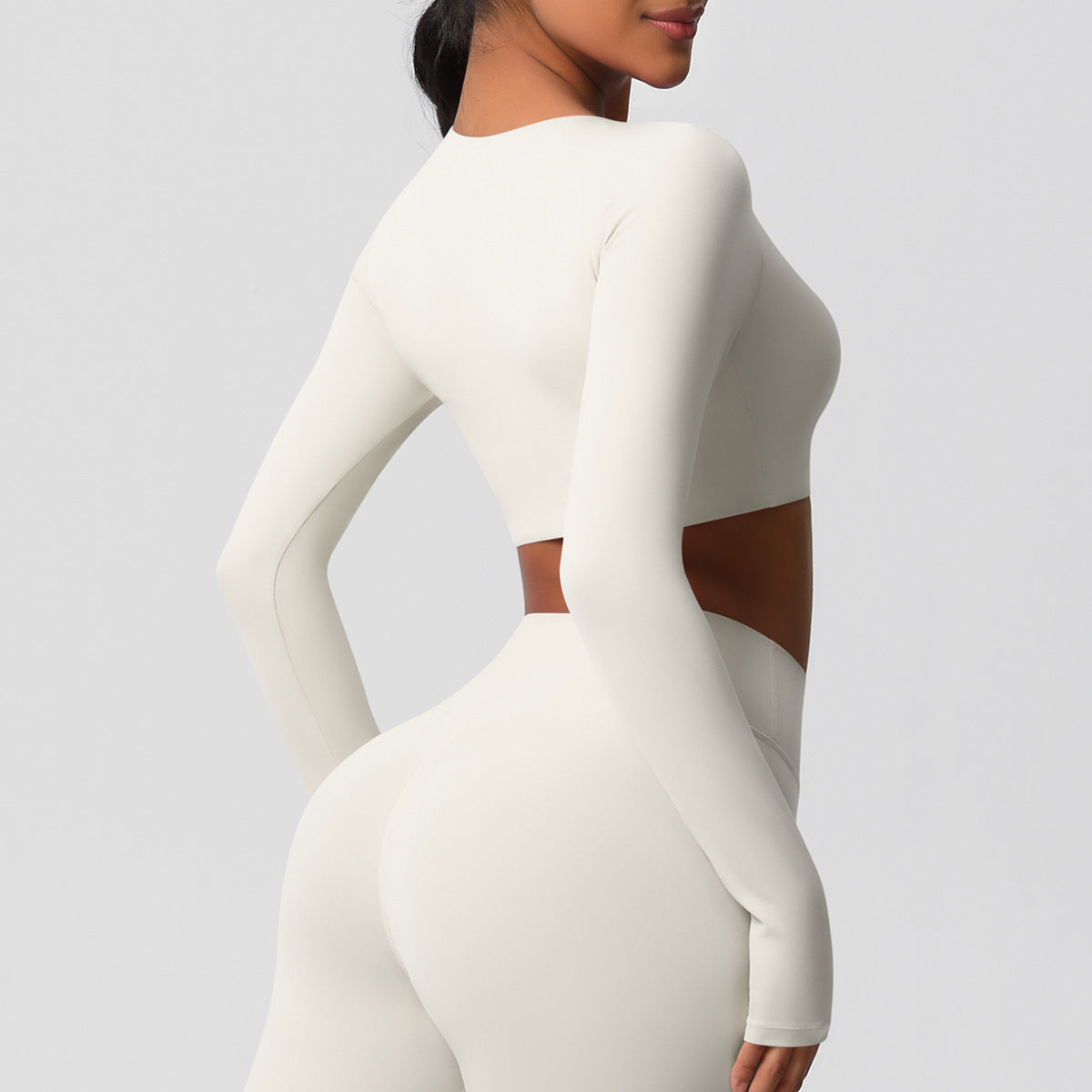 The Core Edit – Form Crop Longsleeve