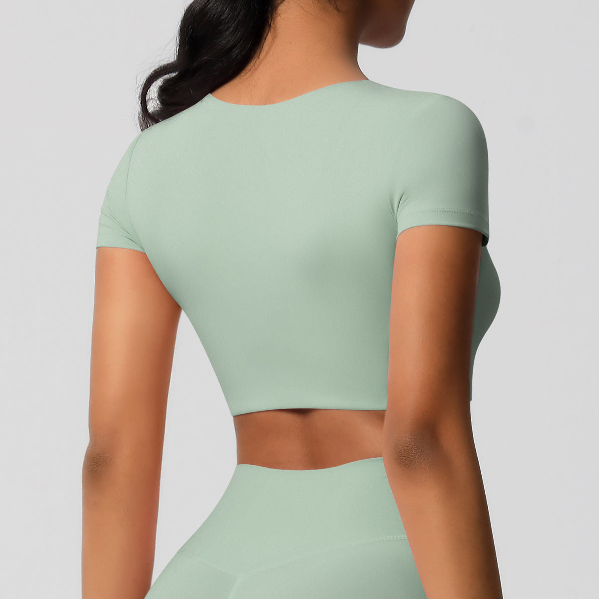 The Core Edit – Form Crop Tee