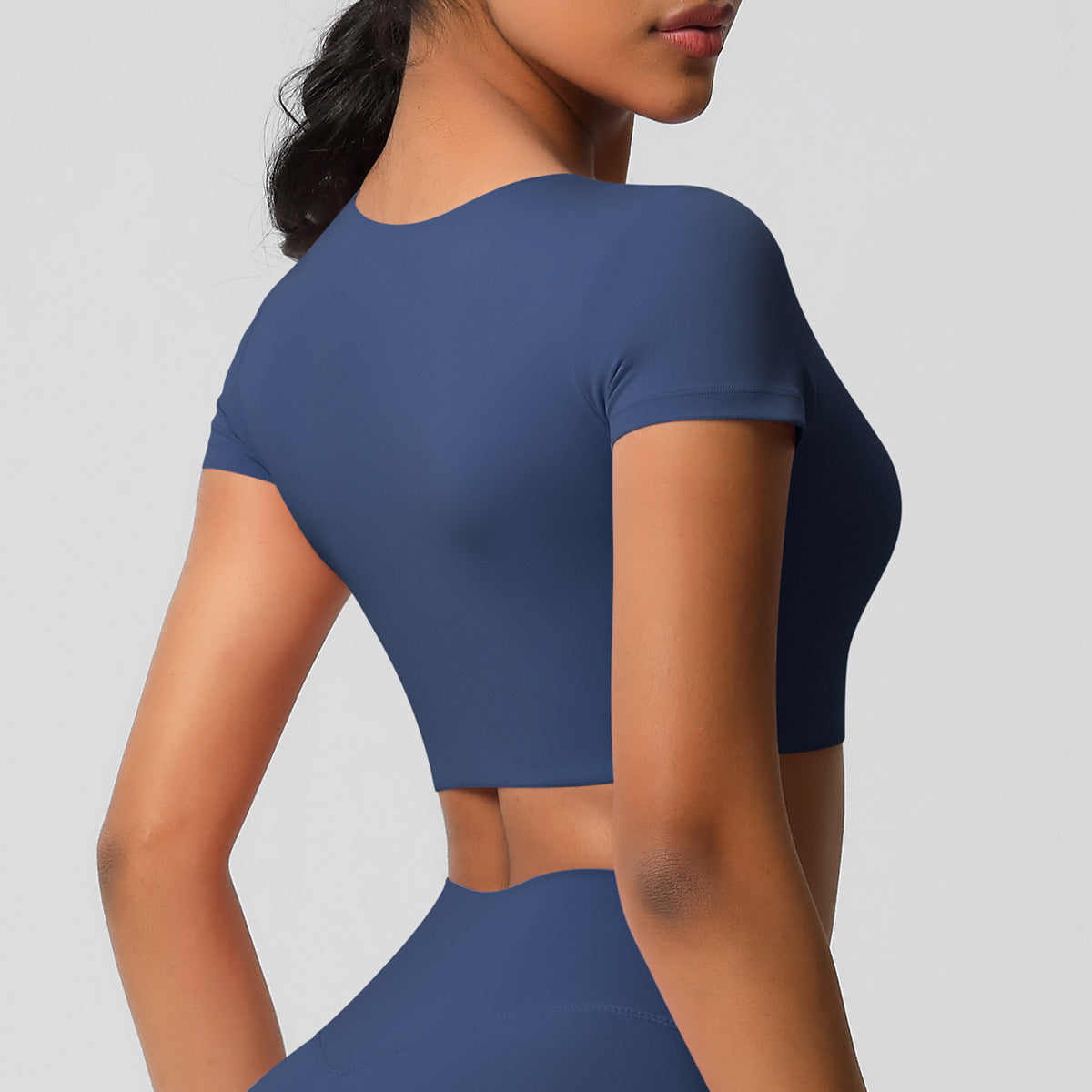 The Core Edit – Form Crop Tee