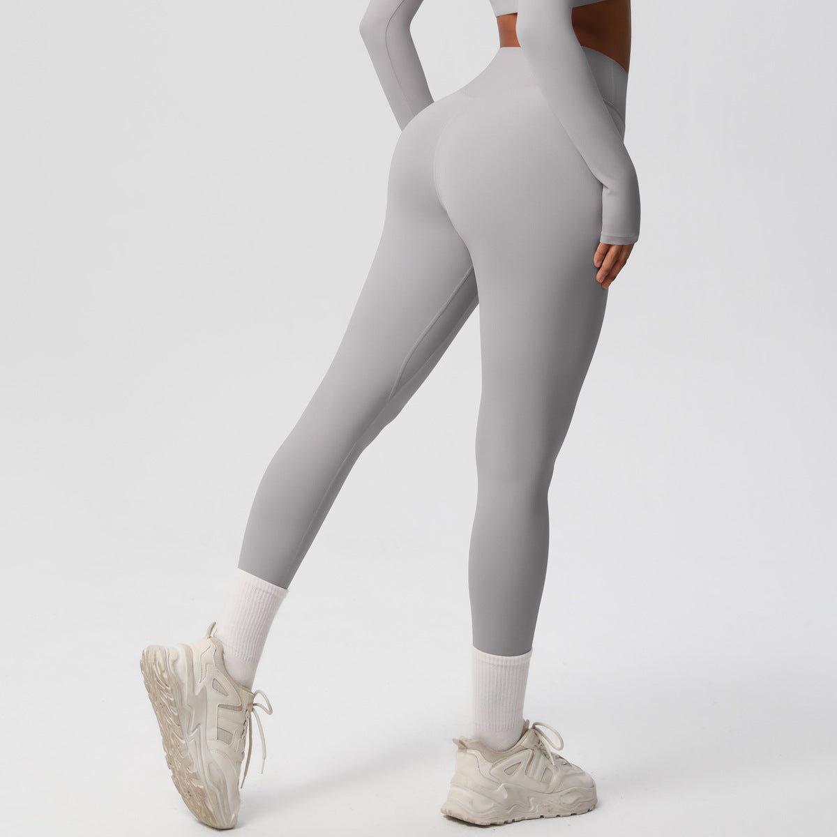 The Core Edit – Motion Leggings