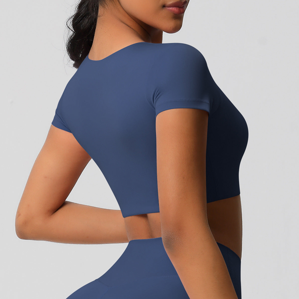 The Core Edit – Form Crop Tee