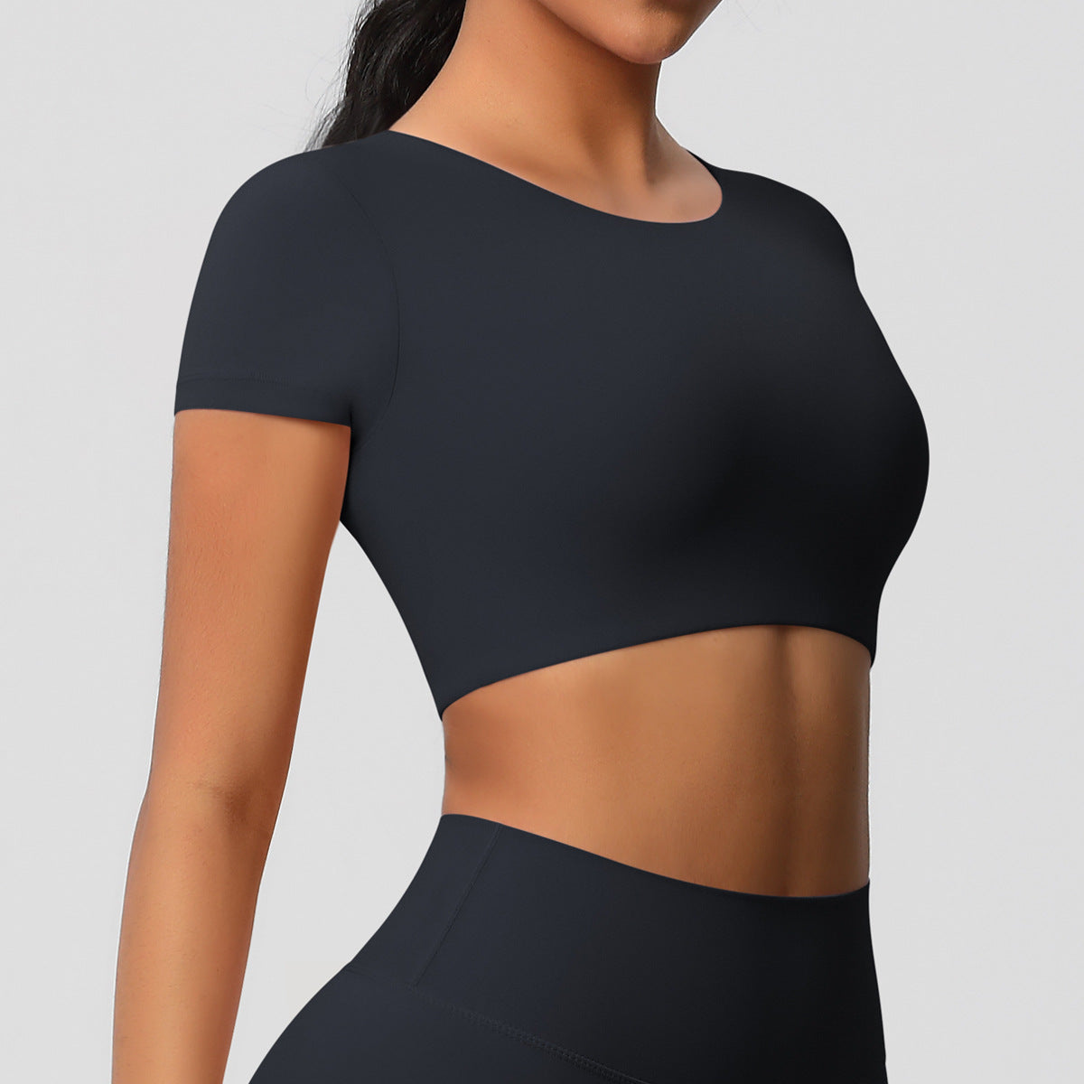 The Core Edit – Form Crop Tee