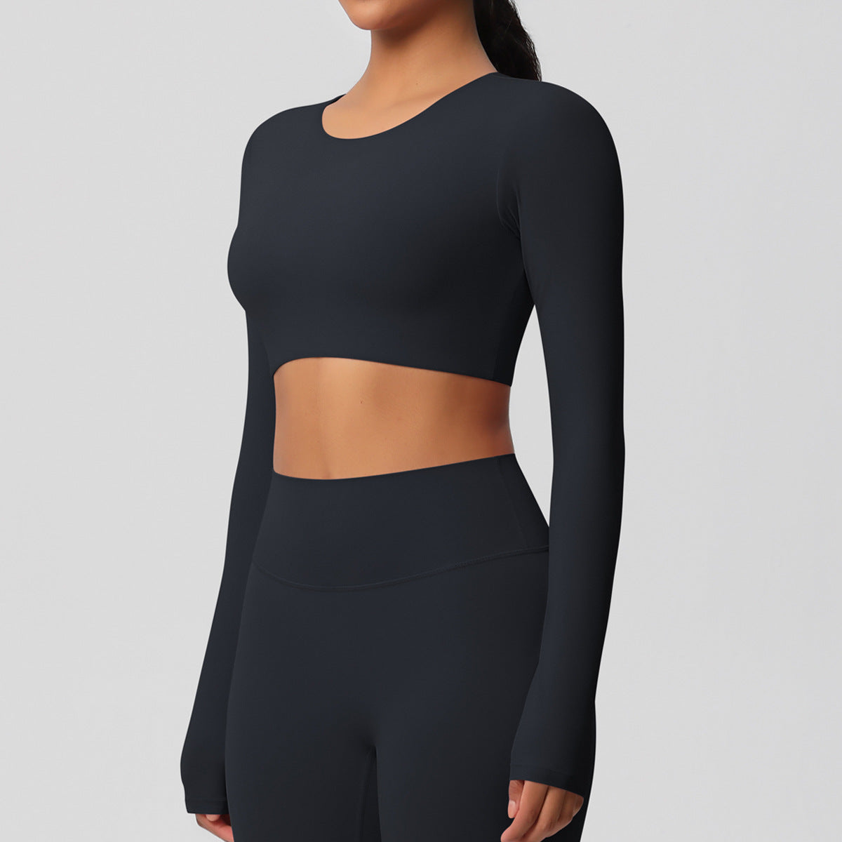 The Core Edit – Form Crop Longsleeve