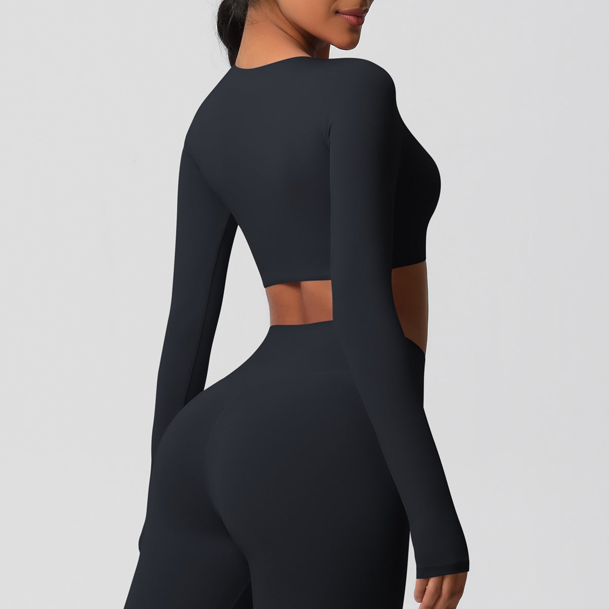 The Core Edit – Form Crop Longsleeve