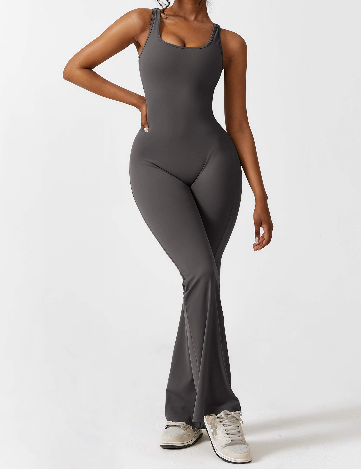 V Sculpt – Peak Flare Jumpsuit