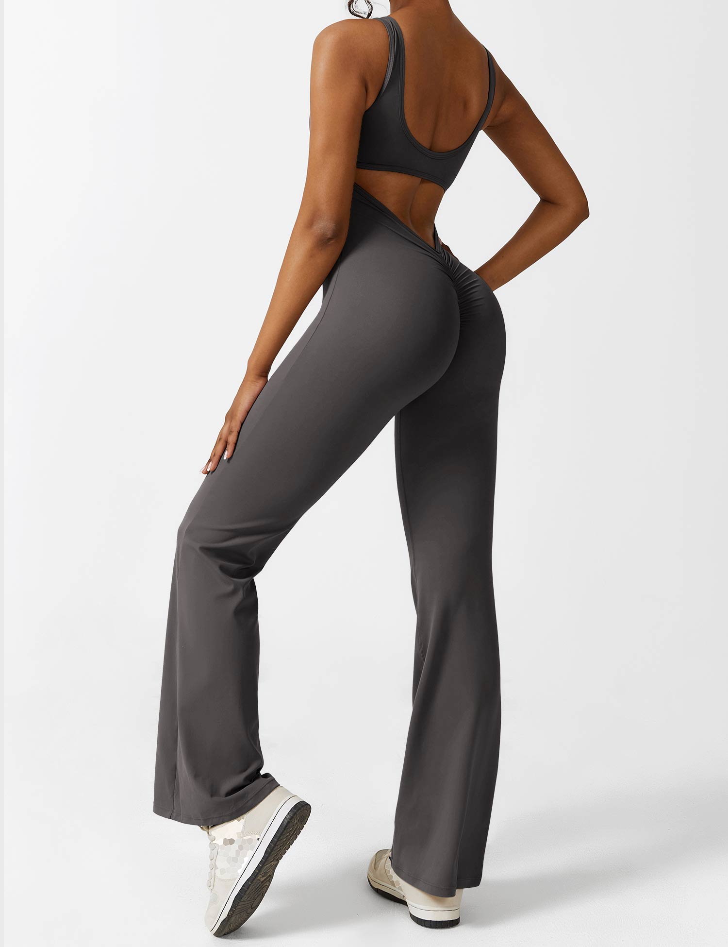 V Sculpt – Peak Flare Jumpsuit